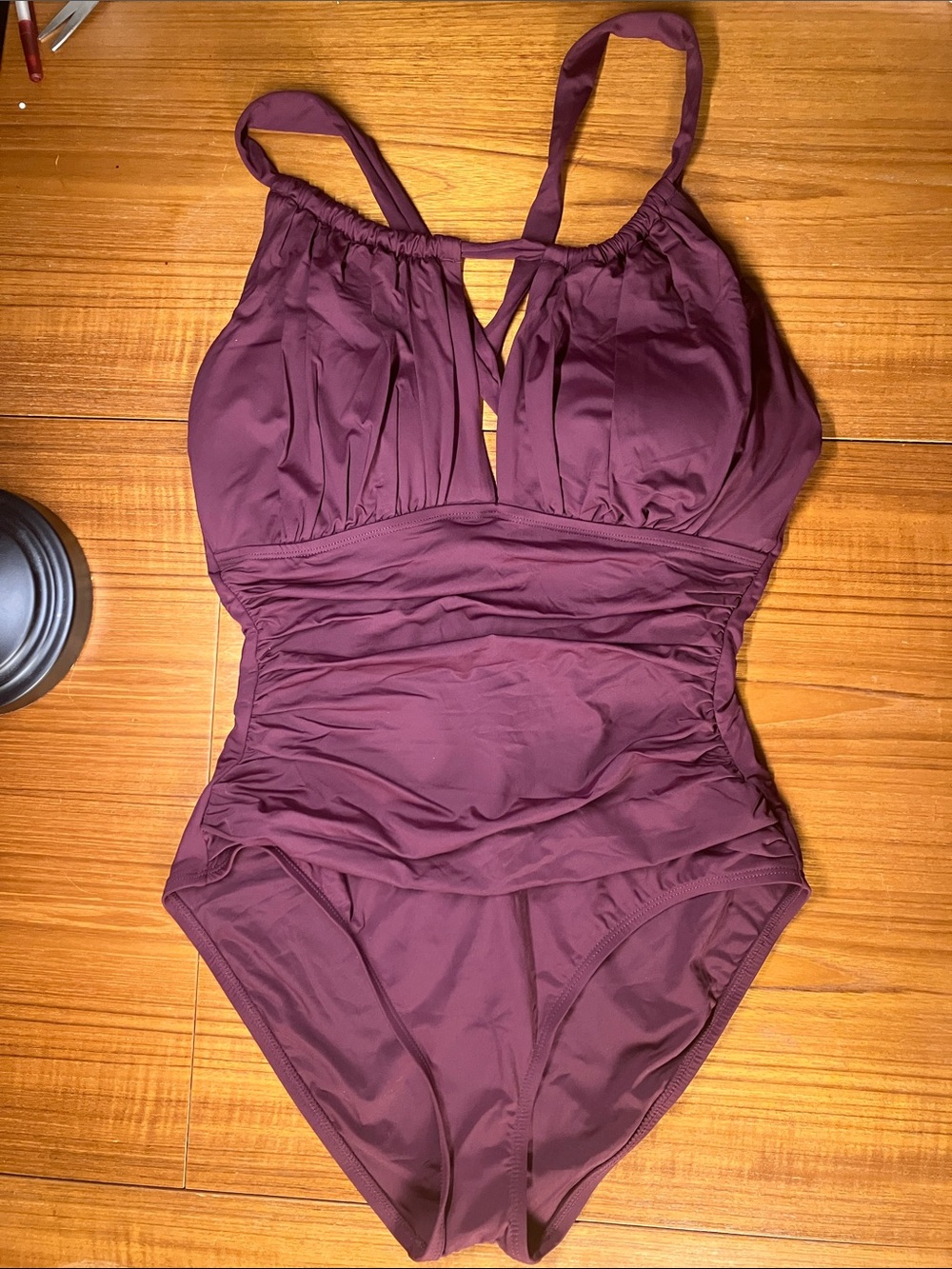 LA BLANCA Island Goddess High Neck Keyhole One Piece, 14, Dark Cherry